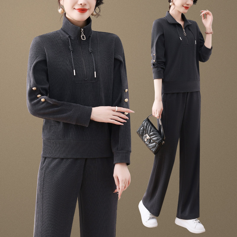 中老年女装本命年衣服春装运动套装40岁50妈妈早春休闲卫衣两件套