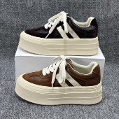 厚底松糕休闲板鞋 欧洲站巨好看2025新款 真皮复古增高德训鞋 女欧货