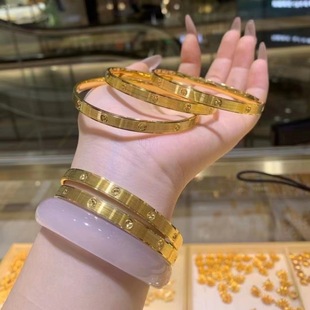 18k金米字手镯 Au750爆闪时尚轻奢爆百搭不脱模水贝黄金珠宝