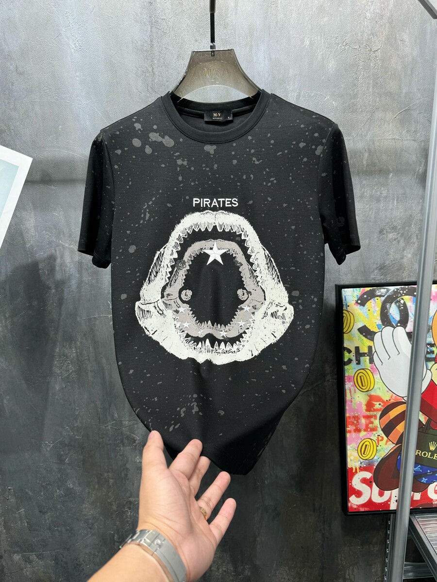 欧洲站2024新款欧货潮流个性刺绣印花星星鲨鱼男圆领修身短袖T恤