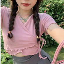 辣妹短款显身材设计感绑带T恤女短袖小众夏季新款修身显瘦V领上衣