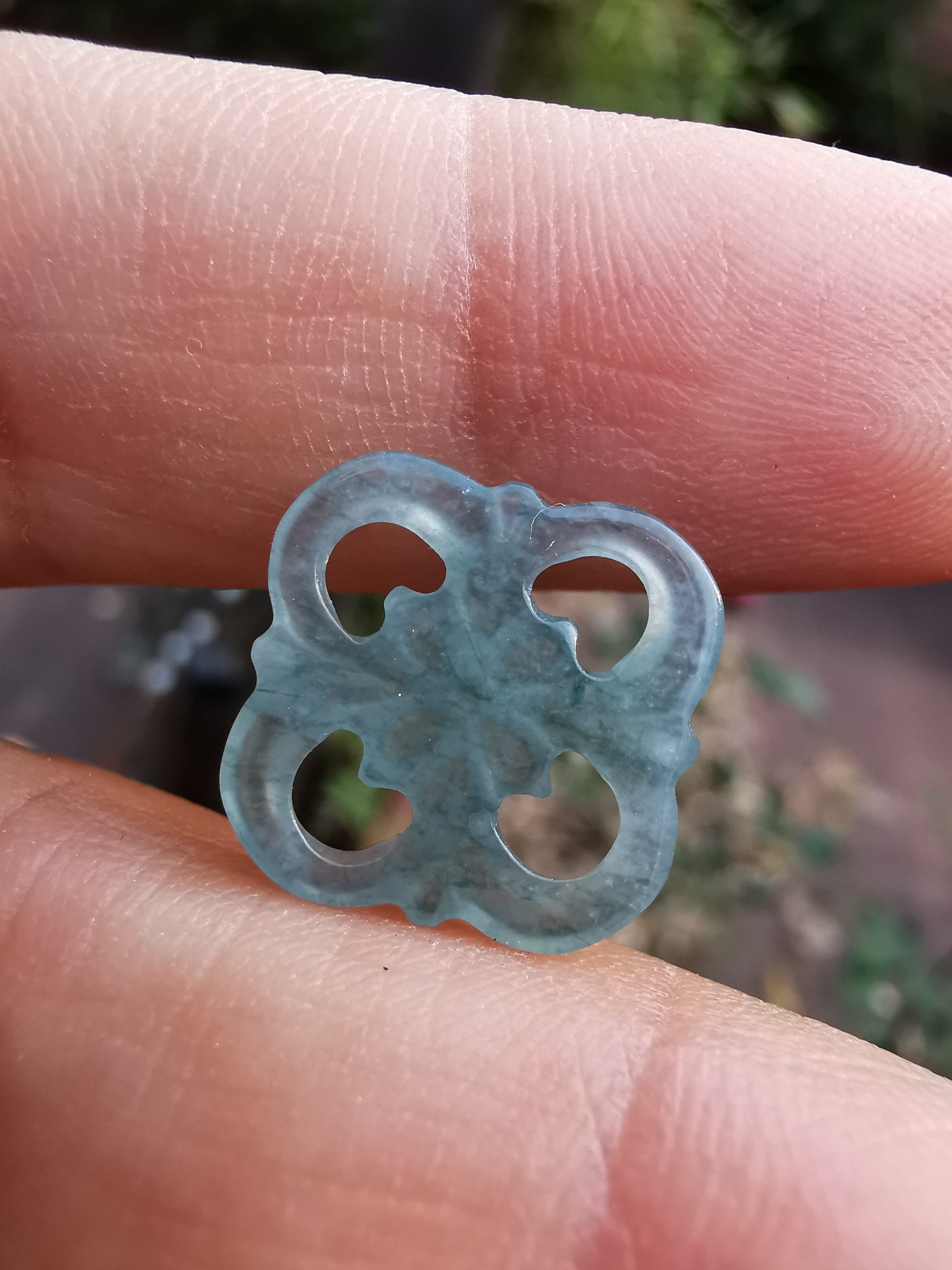 15417天然A货冰种翡翠吉祥结一对