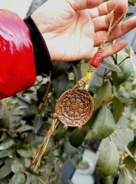 13813藏传老紫利马铜九宫牌 配老鹏骨老琉璃背云隔珠