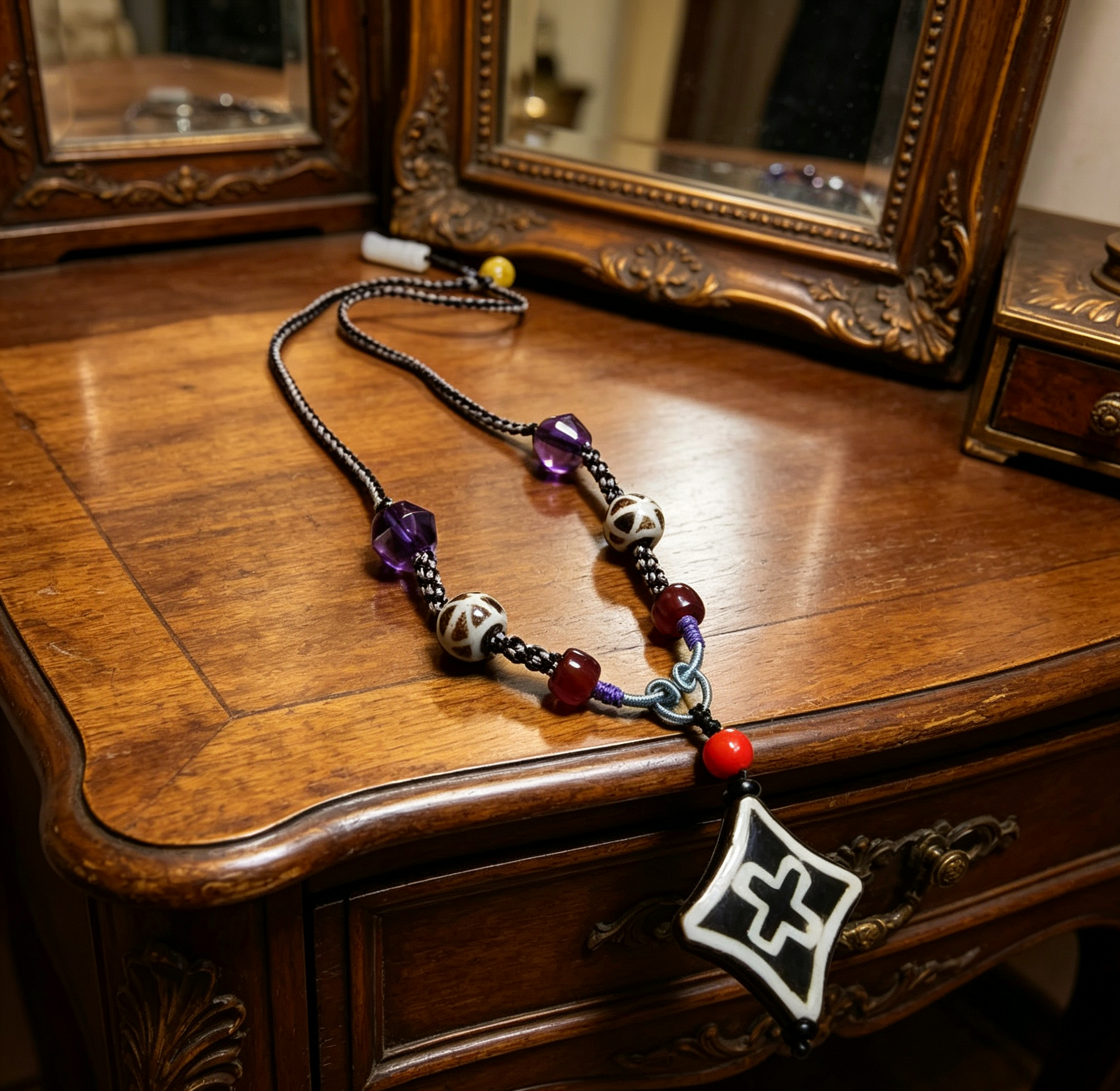 45847西亚邦迪克项链 West Asian Antique Bandik Bead Necklace