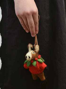 马年公仔可爱红色毛衣马包挂羊毛毡车挂尼泊尔进口手工生肖马挂件