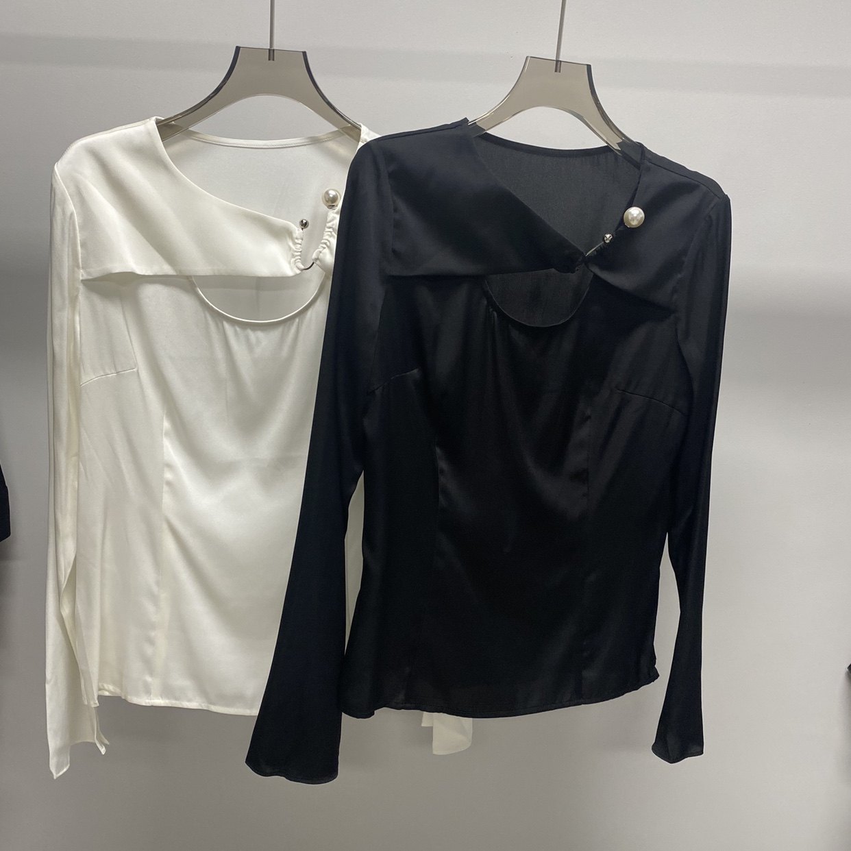 新品女装珍珠扣真丝衬衫桑蚕丝套头长袖上衣