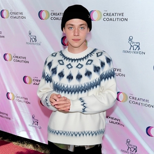 卡尔同款 春秋毛线衣藏情色 北欧费尔岛毛衣红白双色男女潮牌针织衫