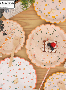 野餐露营一次性盘子果盘粉小花混装北欧餐具宝宝派对蛋糕水果纸碟