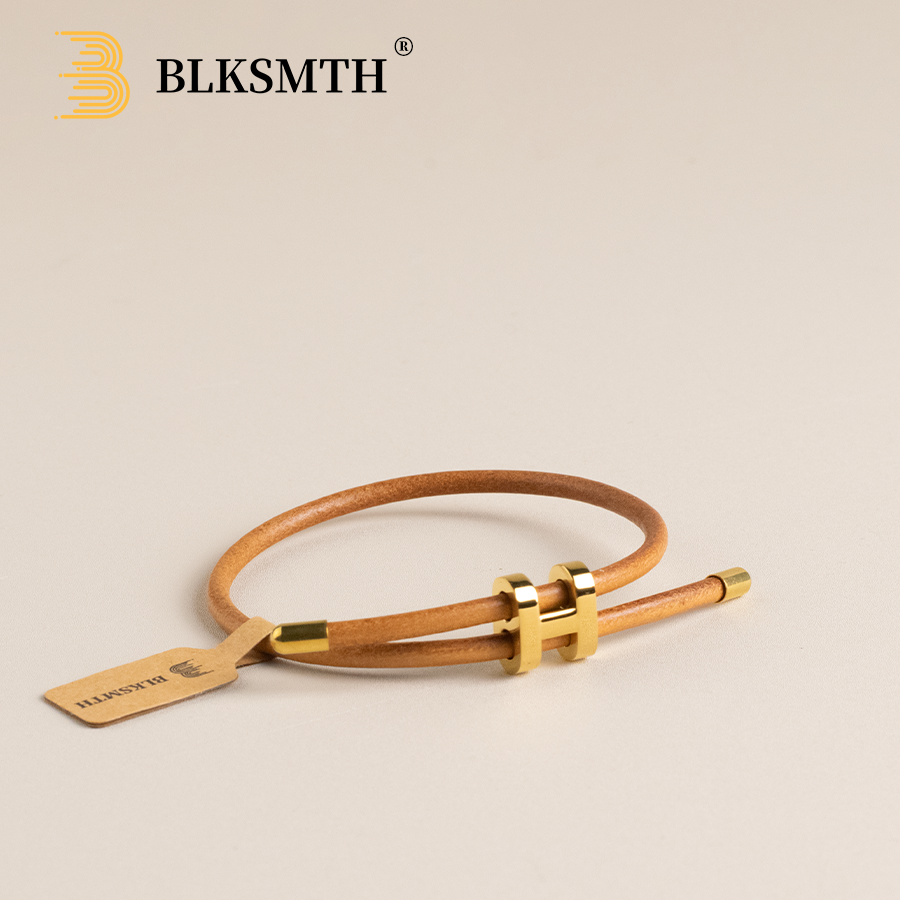 BLKSMTH简约经典字母真皮手镯