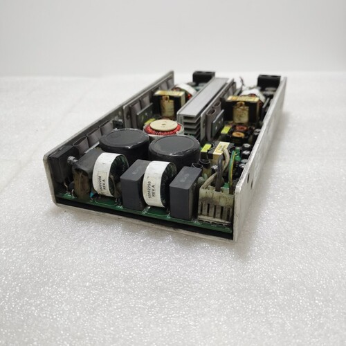 XP P4U2U6  S1040065 POWER 工业电源