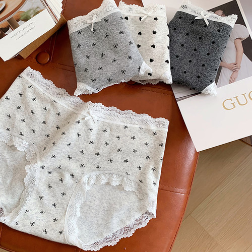 纯棉抗菌透气蕾丝包臀女生三角裤