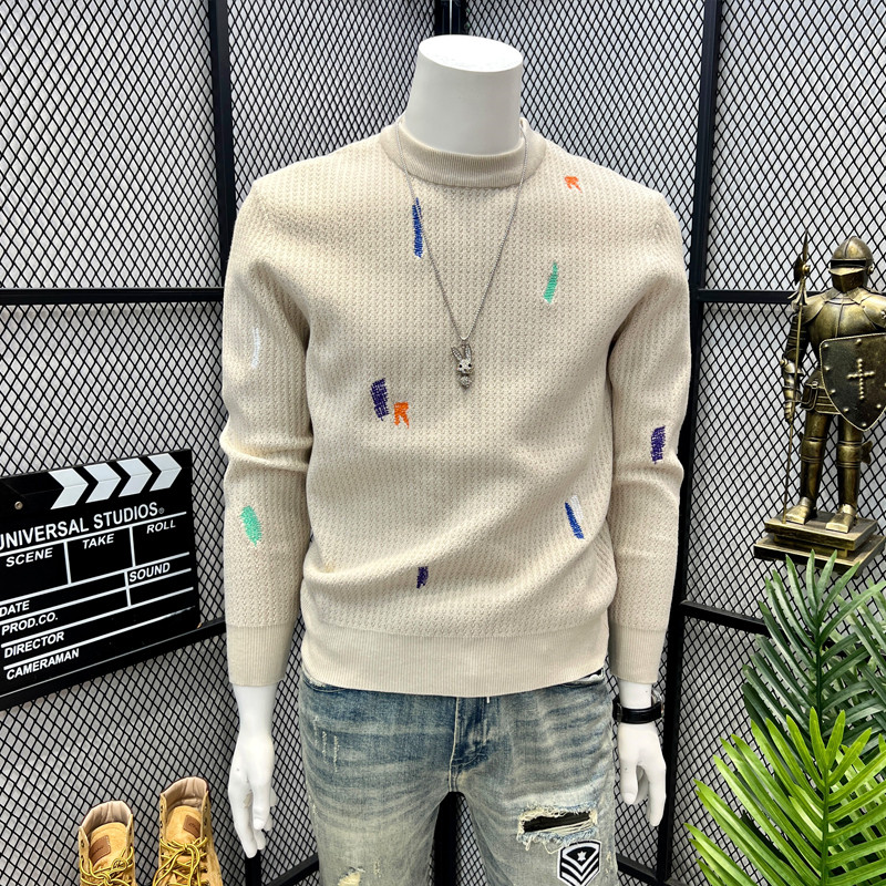 2025秋冬季圆领个性百搭刺绣针织衫新款简约休闲潮牌修身套头毛衣