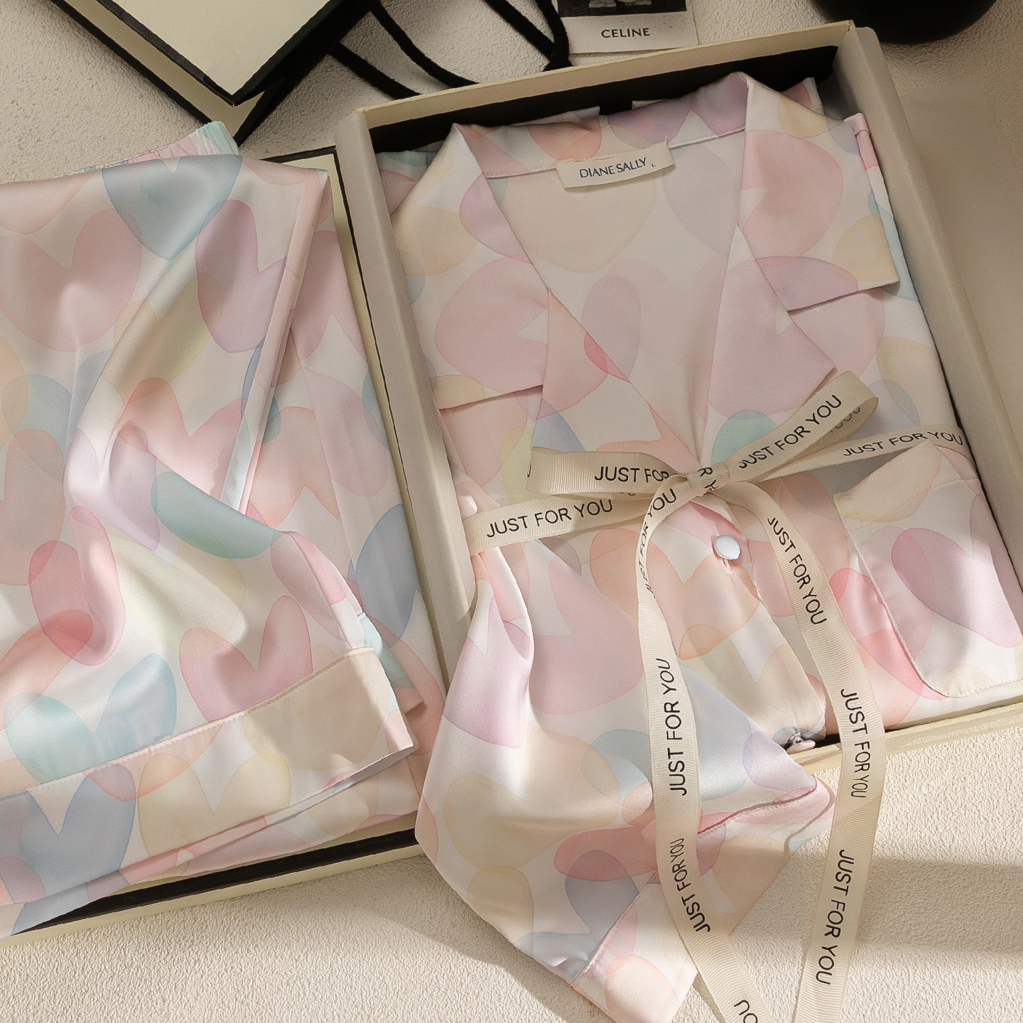 桑蚕丝彩色大爱心长袖长裤睡衣女