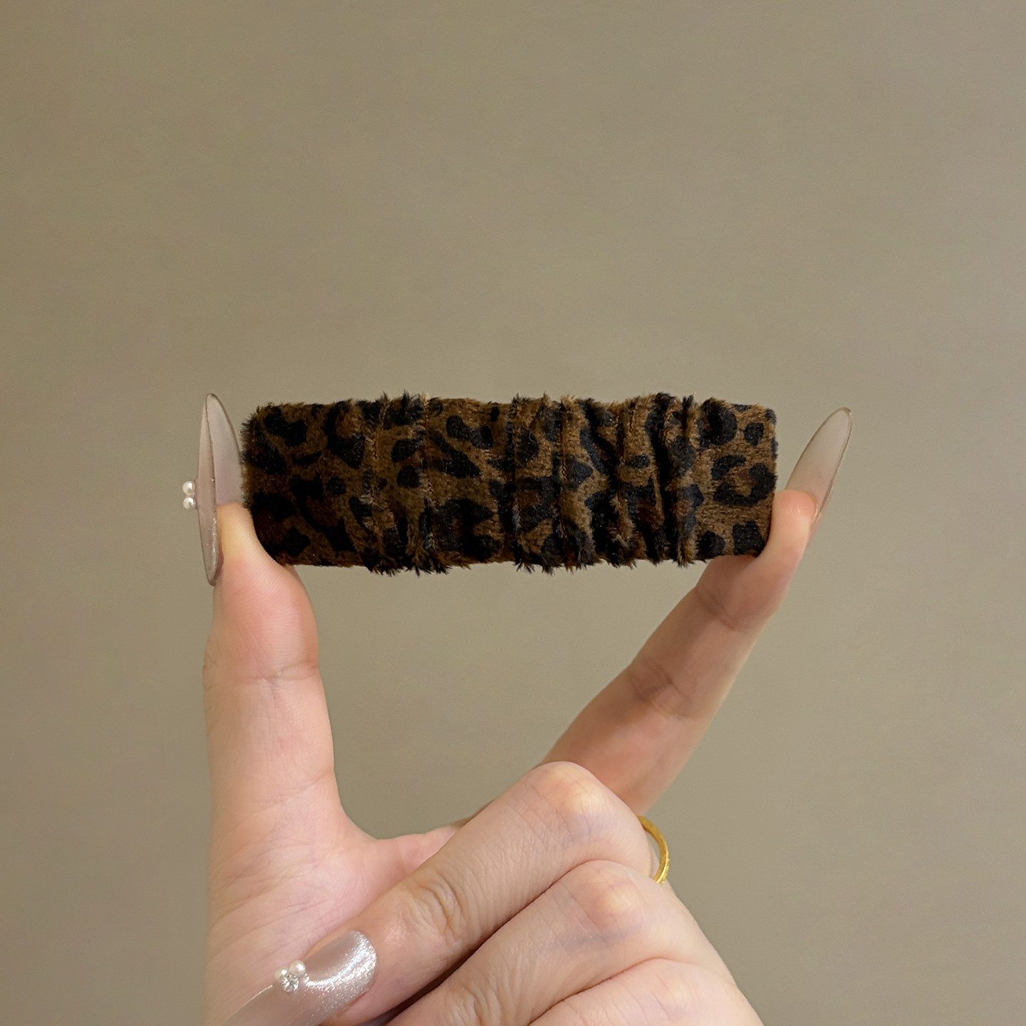 豹纹褶皱毛毛绒bb前额刘海一字侧边夹碎发夹子头饰头发卡子女发饰