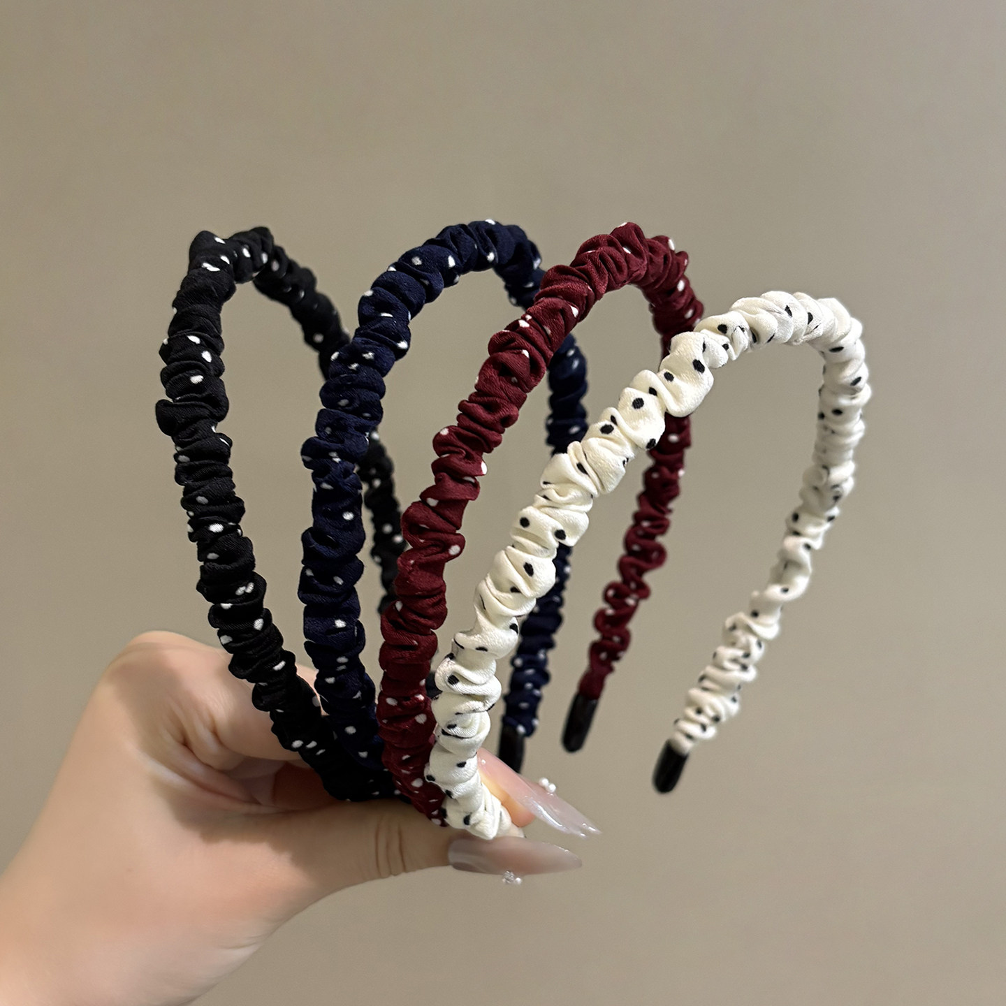 褶皱高颅顶波点圆点碎发箍女头箍压发卡发捆头饰发旅细款发窟头窟