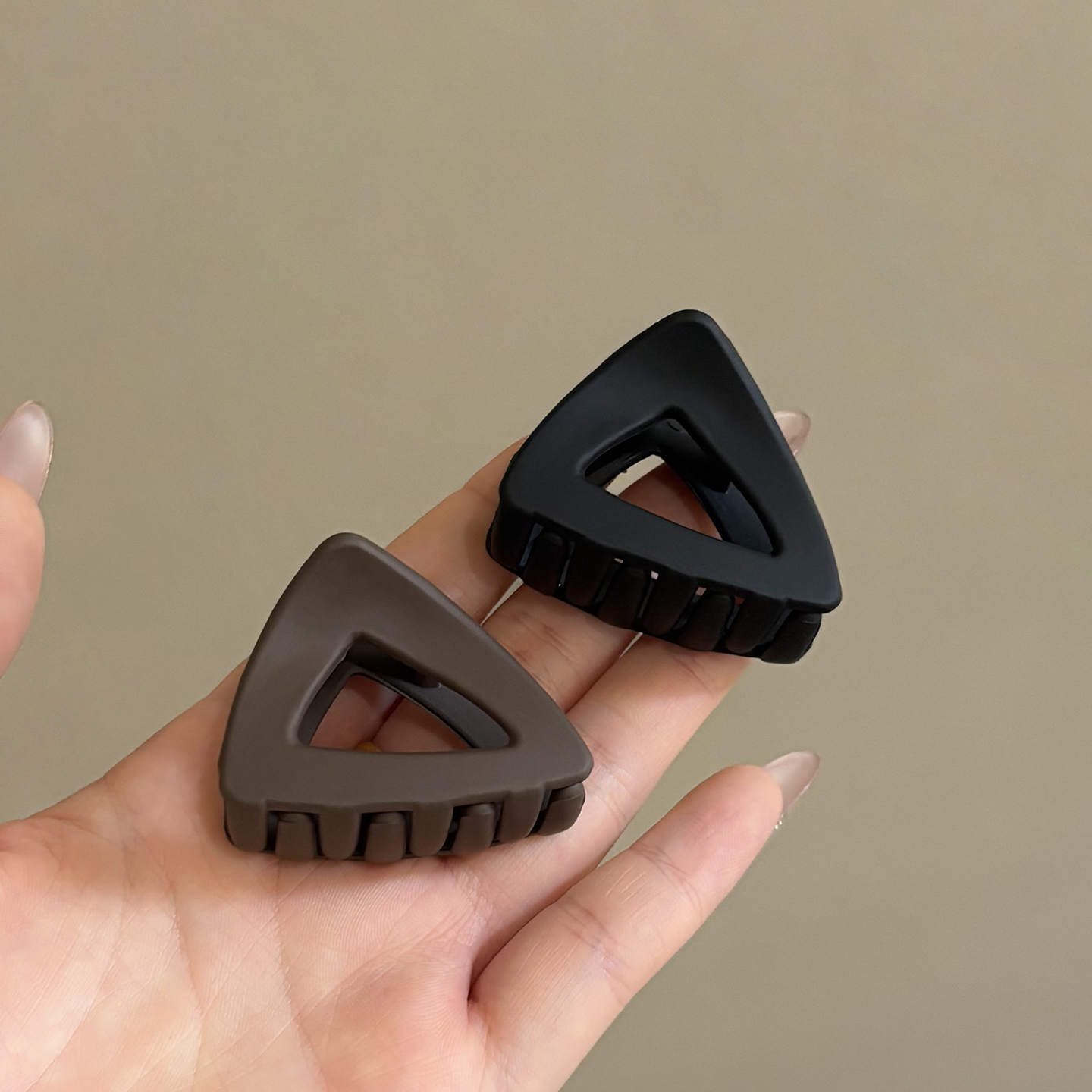 诗情画意三角形高马尾抓夹