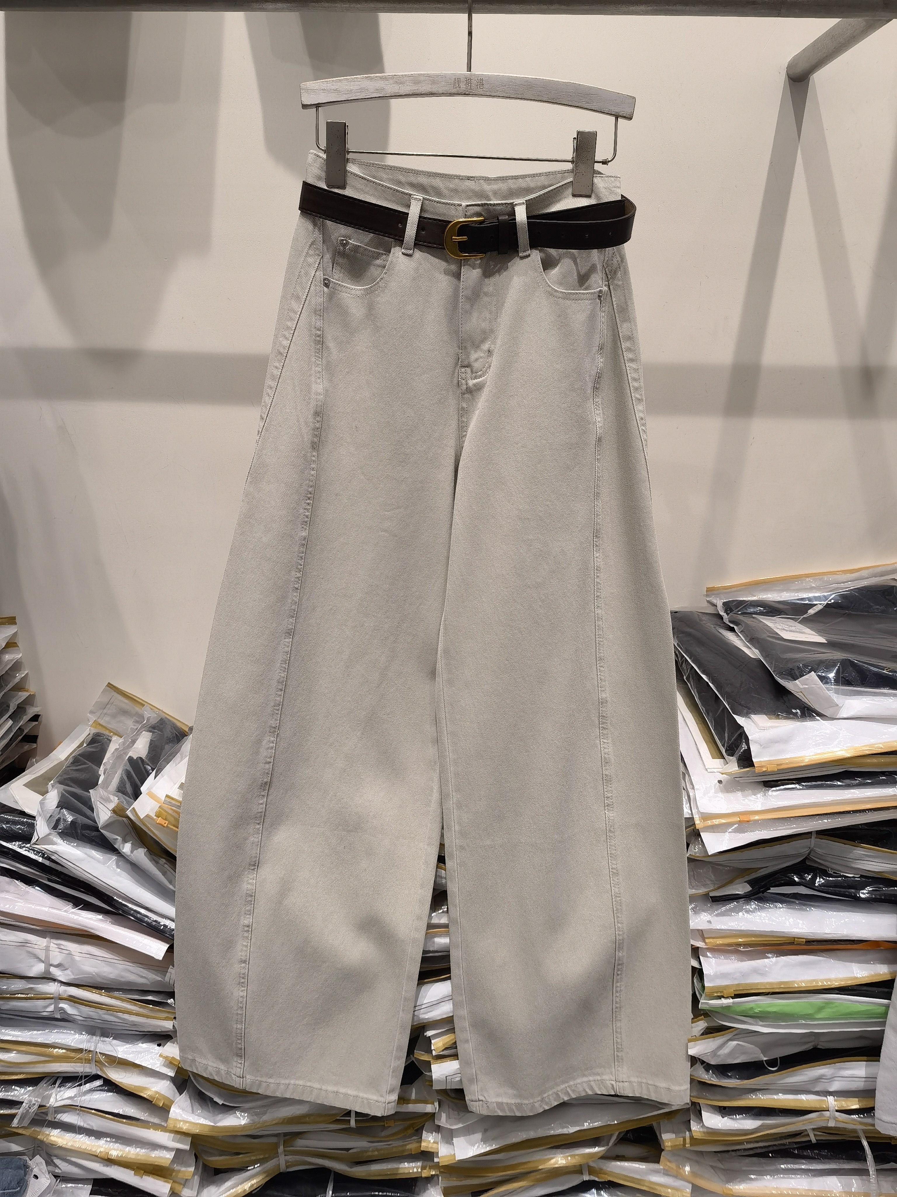 般田KB88633春款新款高腰显瘦阔腿裤女牛仔裤女休闲裤