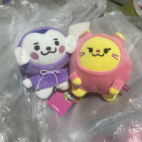 韩国女团公仔娃娃情侣节日礼物