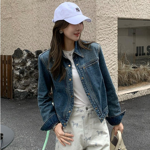 早春短款牛仔外套女士2026新款小个子设计感高端精致上衣