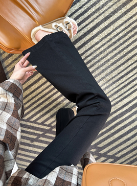wu敌大长腿！~黑色高腰微喇叭牛仔裤女冬加绒修身弹力显瘦长裤新
