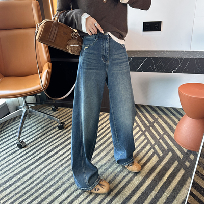 一眼爱上！侧中线弯刀裤