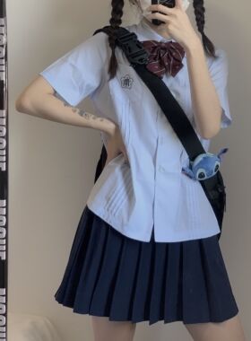 b品清仓【小岚中】狗皮皮jk制服 日系校供感纯色衬衫小岚中短袖
