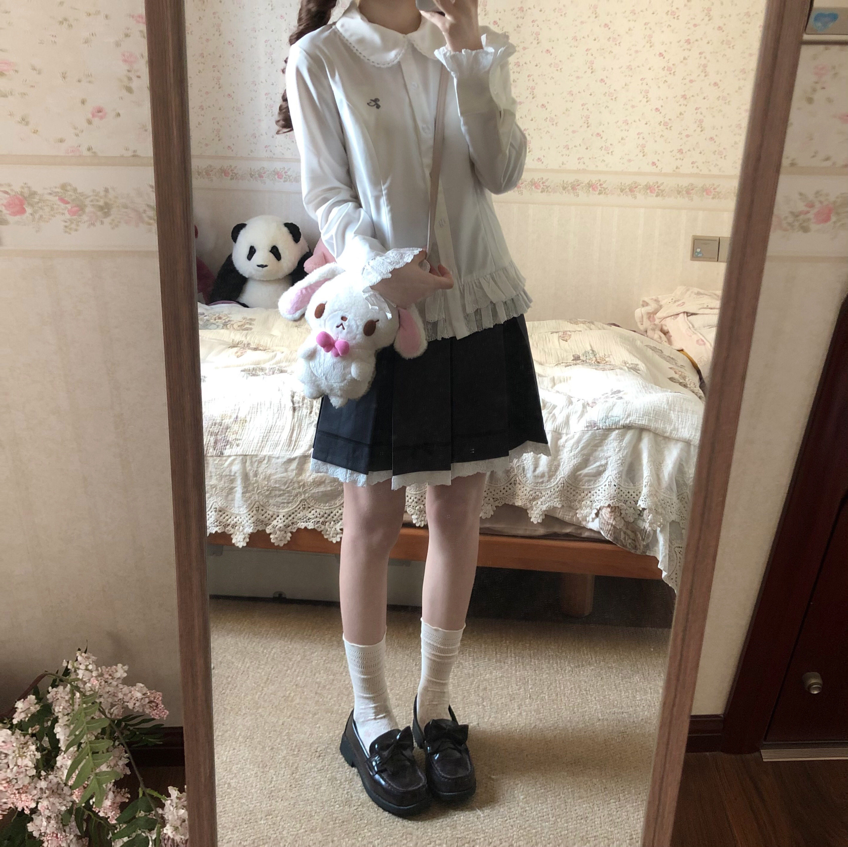 【小雪饼】狗皮皮JK原创花边长袖衬衫女春秋新款纯色打底衬衫