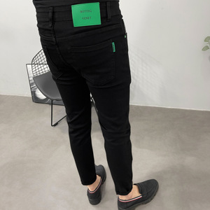 纯黑色修身小脚九分牛仔裤男潮牌青春夏新款薄休闲弹力中低腰水洗