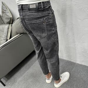 薄款烟灰色刺绣水洗微跨小脚修身九分牛仔裤男夏潮流弹力百搭休闲