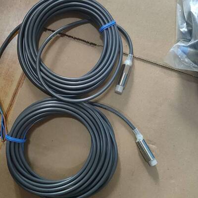 可维修欧姆龙接近开关E2E-X5ME1-Z三线24VDC，有需要的议价