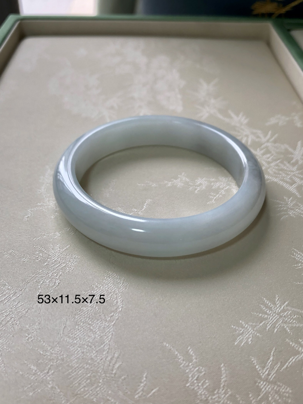 细糯种翡翠手镯，57圈口，福利款