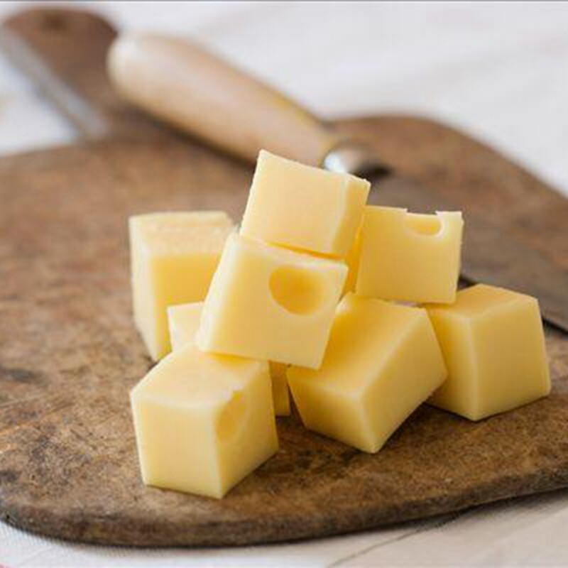 德国进口琪雷萨大孔芝士奶酪emmental cheese艾蒙塔低盐奶酪500g