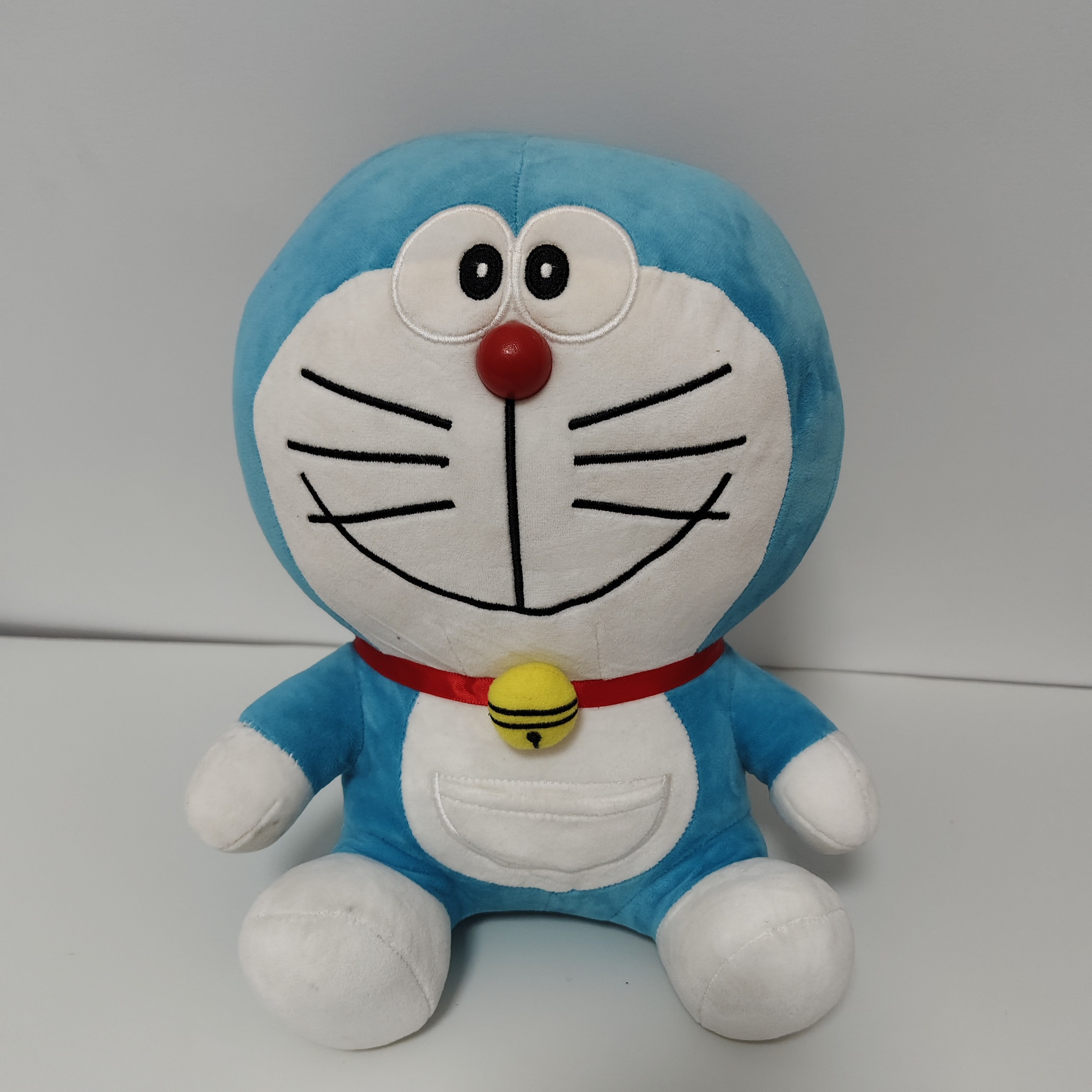 全新毛绒玩具公仔可爱卡通机器猫玩偶高30厘米