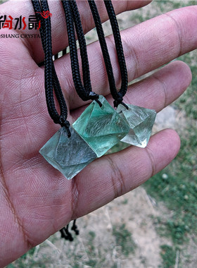原创天然绿萤石八面体灵摆水晶原石吊坠毛衣项链男女款礼品礼物