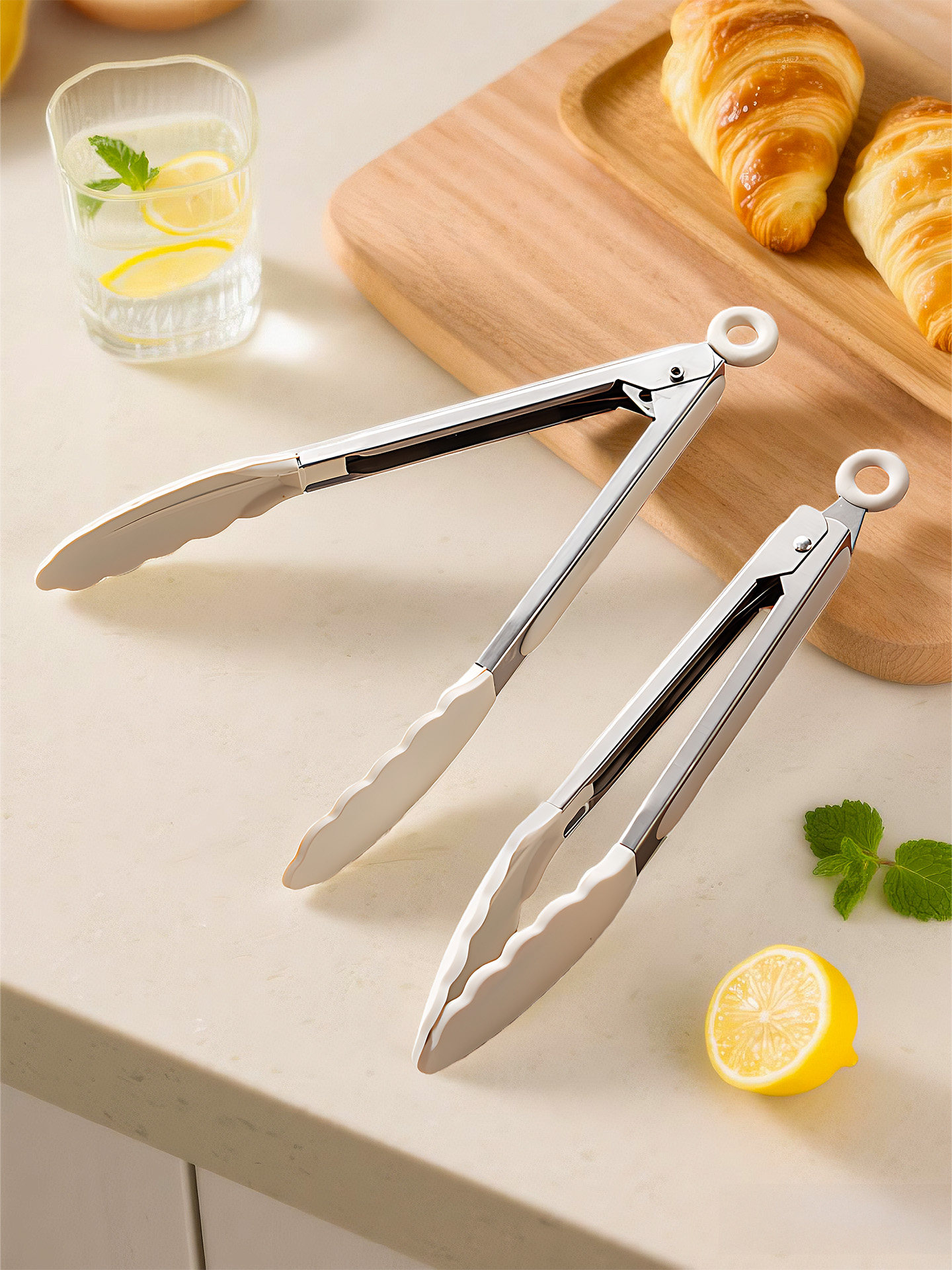 硅胶夹子厨房用食品夹食品级煎牛排专用烧烤炒菜烤肉食物夹防烫夹,厨房/烹饪用具,烧烤夹/叉/铲/针,淘宝优惠券,粉丝福利购,淘宝优惠卷