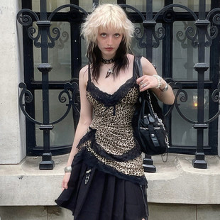 ROCKMORE 蕾丝豹纹拼接不规则小吊带露背性感辣妹背心 嬉皮玩家