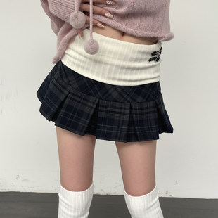 设计感翻腰头A字裙 复古格纹拼接低腰百褶裙 ROCKMORE 美校学院