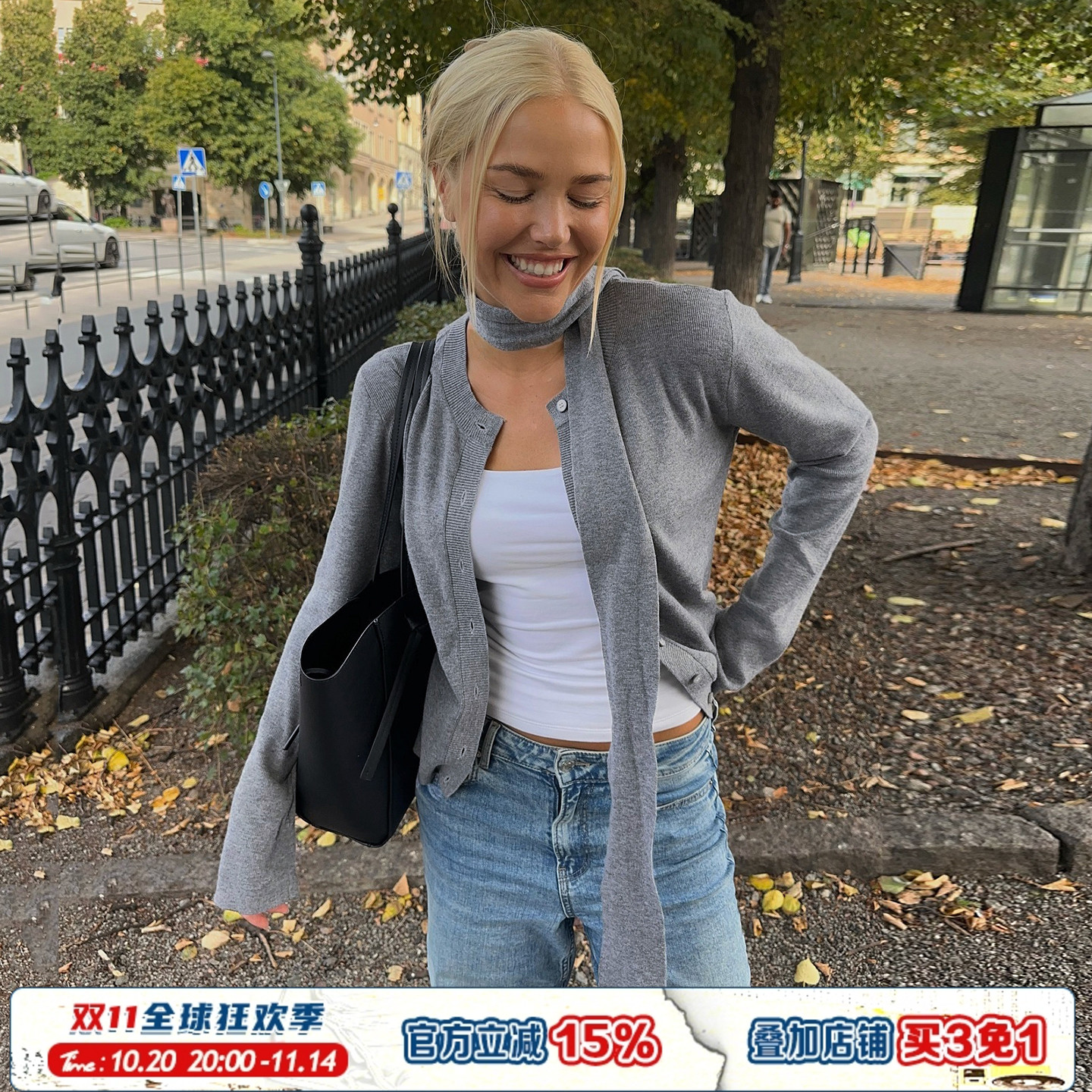 灰色含围脖圆领排扣针织开衫