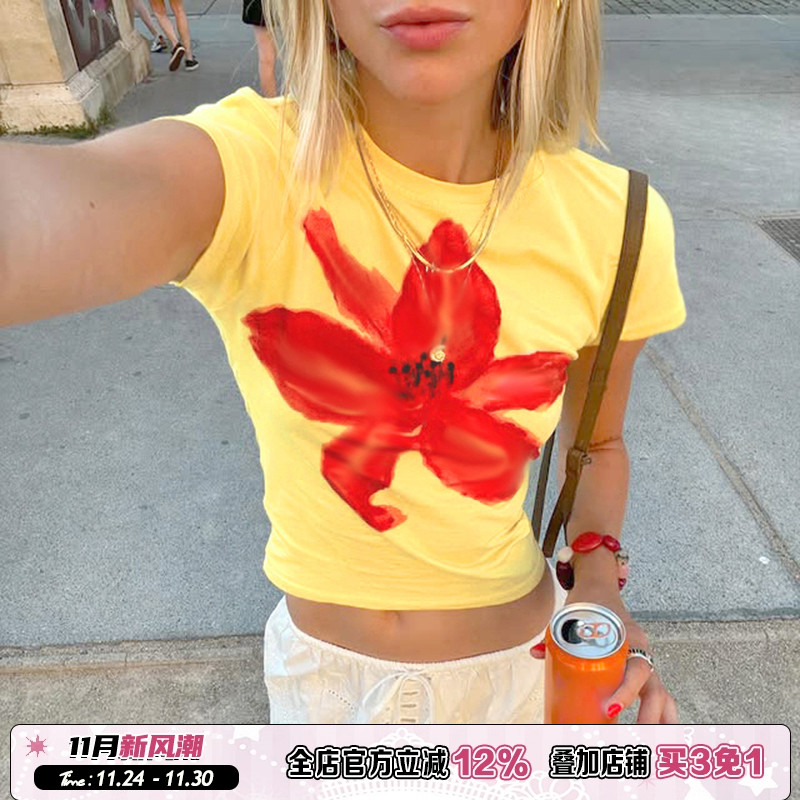 度假风花卉印花黄色短袖T恤