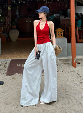 ROCKMORE【热辣泰妹】红色纯欲风低胸挂脖吊带&白色休闲裤两件套