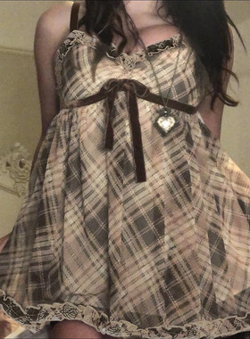 ROCKMORE【法式复古】棕色格子少女蝴蝶结吊带性感花边娃娃衫上衣
