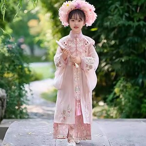 汉服女童2025春夏新款粉色马面裙儿童超仙古风公主裙簪花摄影服装
