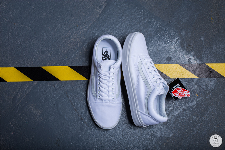 ÀÏÒ¯ÏÖ»õ Vans old skool OSÈ«°×·«²¼¾µä¿îÄÐЬŮЬVN000D3HW00