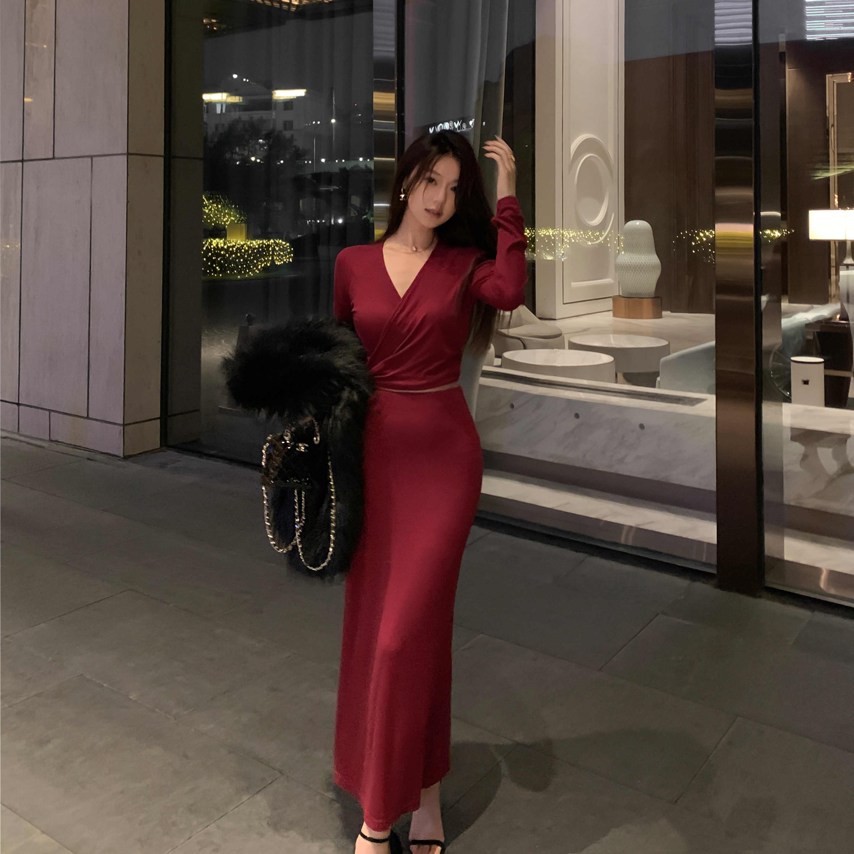 清仓5折! 云颂套装 温柔气质绑带交叉围裹式V领上衣+松紧腰直