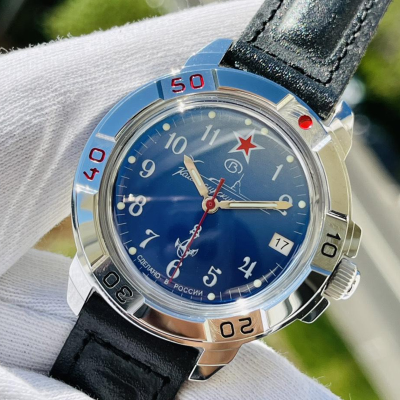 俄罗斯军表手表vostok东方表指挥官海军潜艇手动机械防水防震真皮