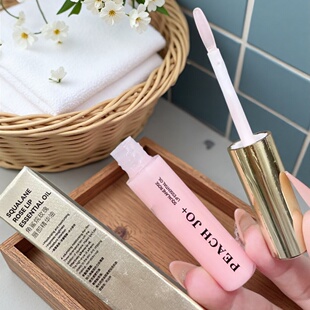 淡唇纹 pj角鲨烷玫瑰精华唇油6ml保湿 嫩门永存 焊s蜜桃唇少女感