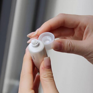 2025年9月地板价 正品玉兰油Olay水感透白光曜精华露14ml小样抗糖