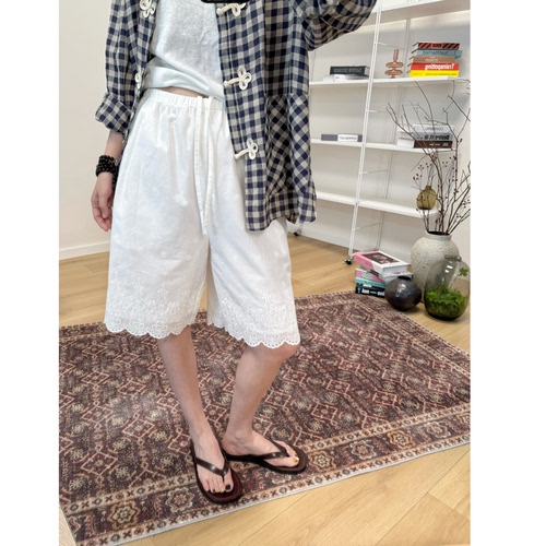 MKDesign 夏季新品 推荐休闲宽松白色刺绣轻薄款五分松紧腰大短裤