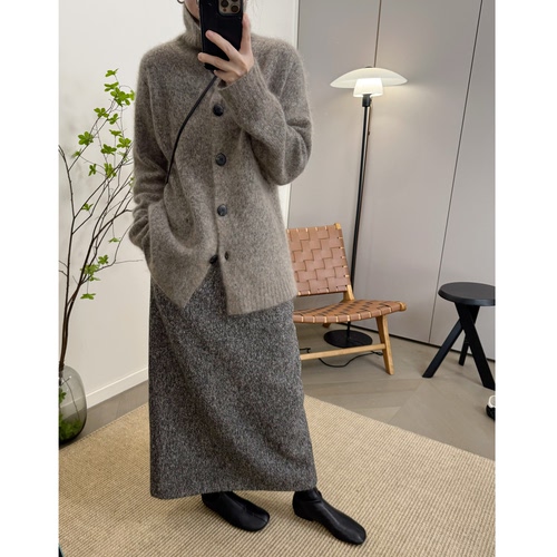 MKDesign 秋冬新品 时髦款南非进口幼马海里面宽松针织开衫