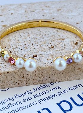 温柔风女式金属珍珠锆石镶嵌手镯